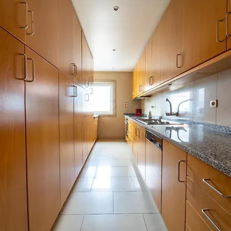 Taxa Duplex - T4 Familiar No Centro Da - Apartment