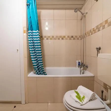 Taxa Duplex - T4 Familiar No Centro Da - * Μπράγκα
