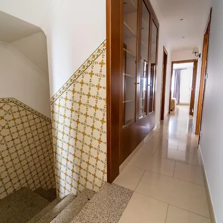 Taxa Duplex - T4 Familiar No Centro Da - Διαμέρισμα Μπράγκα