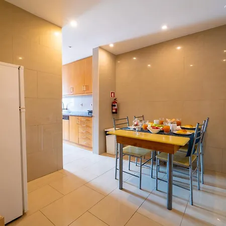 Taxa Duplex - T4 Familiar No Centro Da - *