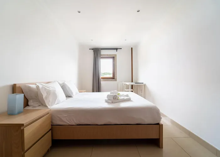 Apartamento Taxa Duplex - T4 Familiar No Centro Da - *